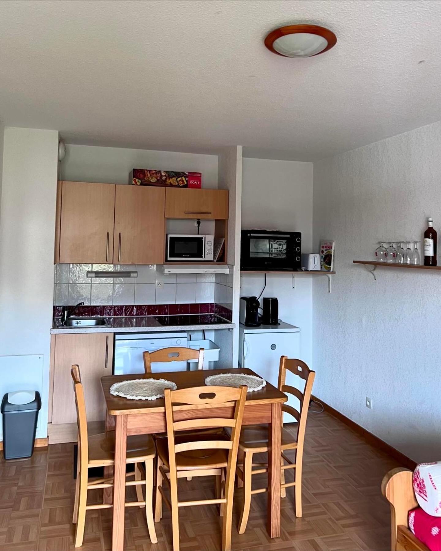 Appartement 4 Personnes Avec Piscine Interieure 퓌생빈센트 외부 사진